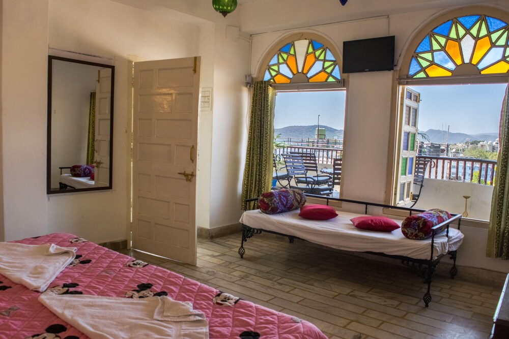 Hotel Lake Ghat Palace، Udaipur 30/53