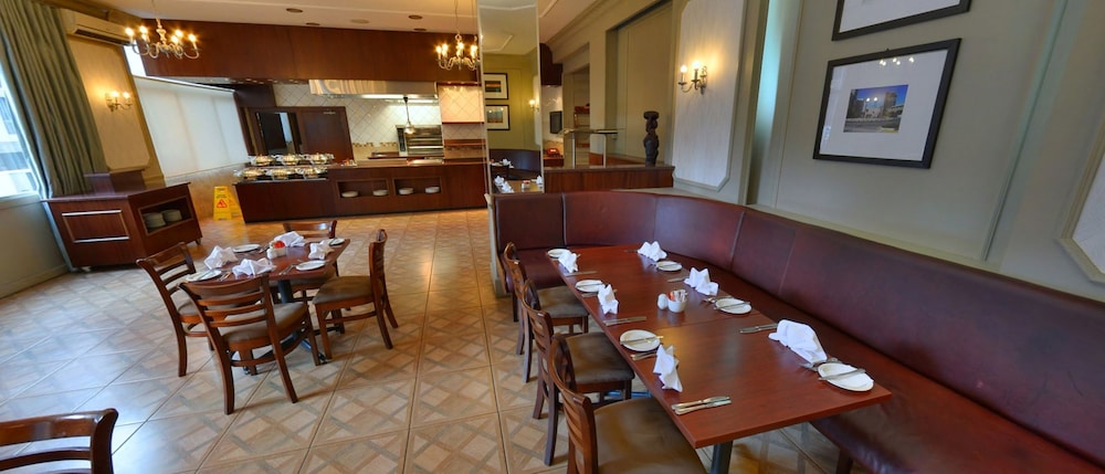 Coach House Hotel Spa 33/50