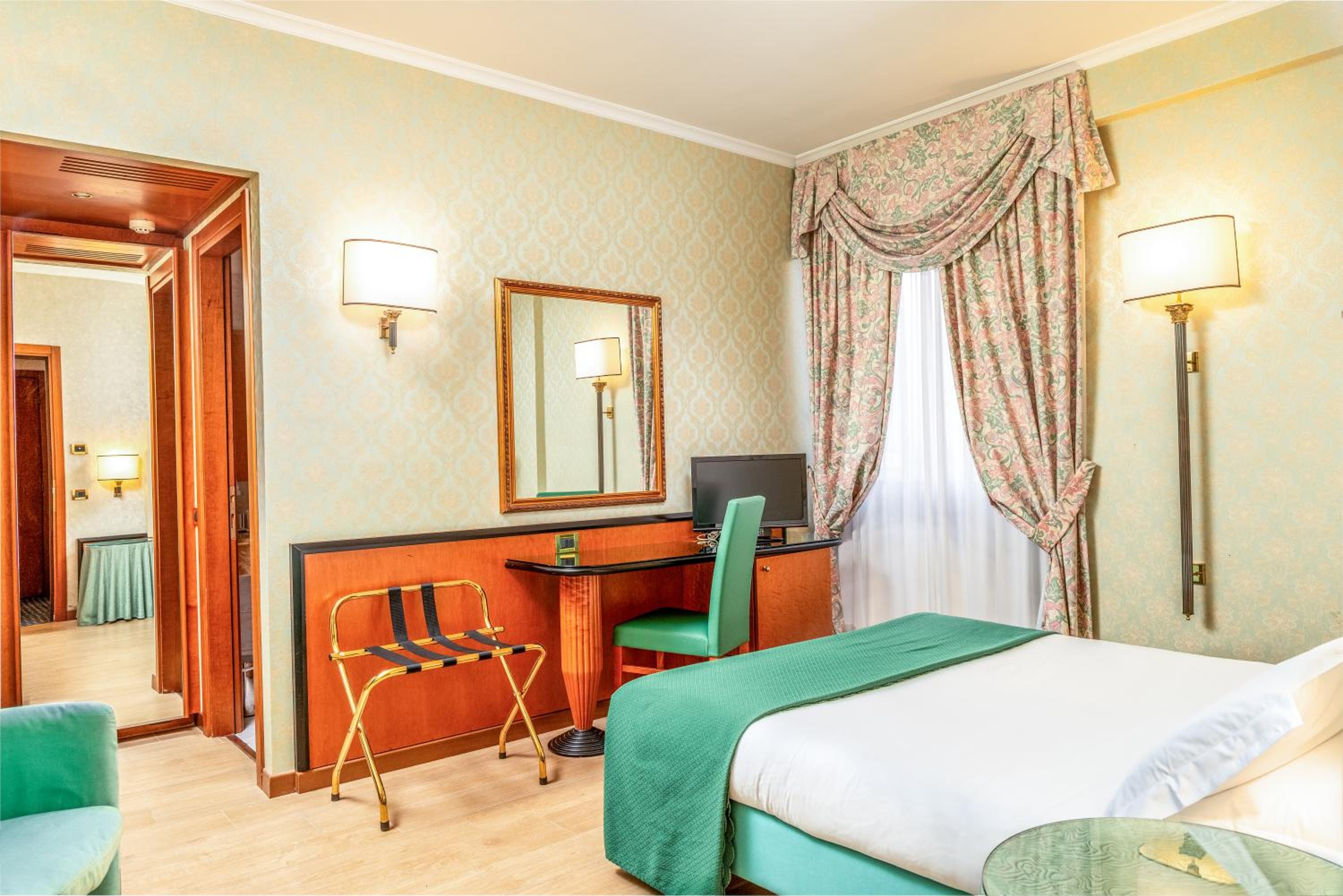 غرفة بسرير كوين، Hotel Principe 3/6