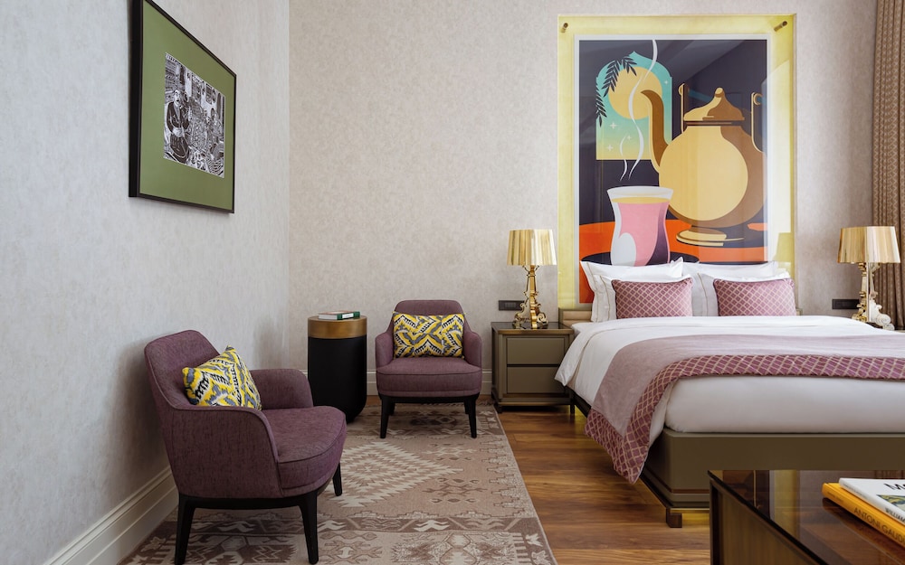 Art Gallery Hotel 21/46