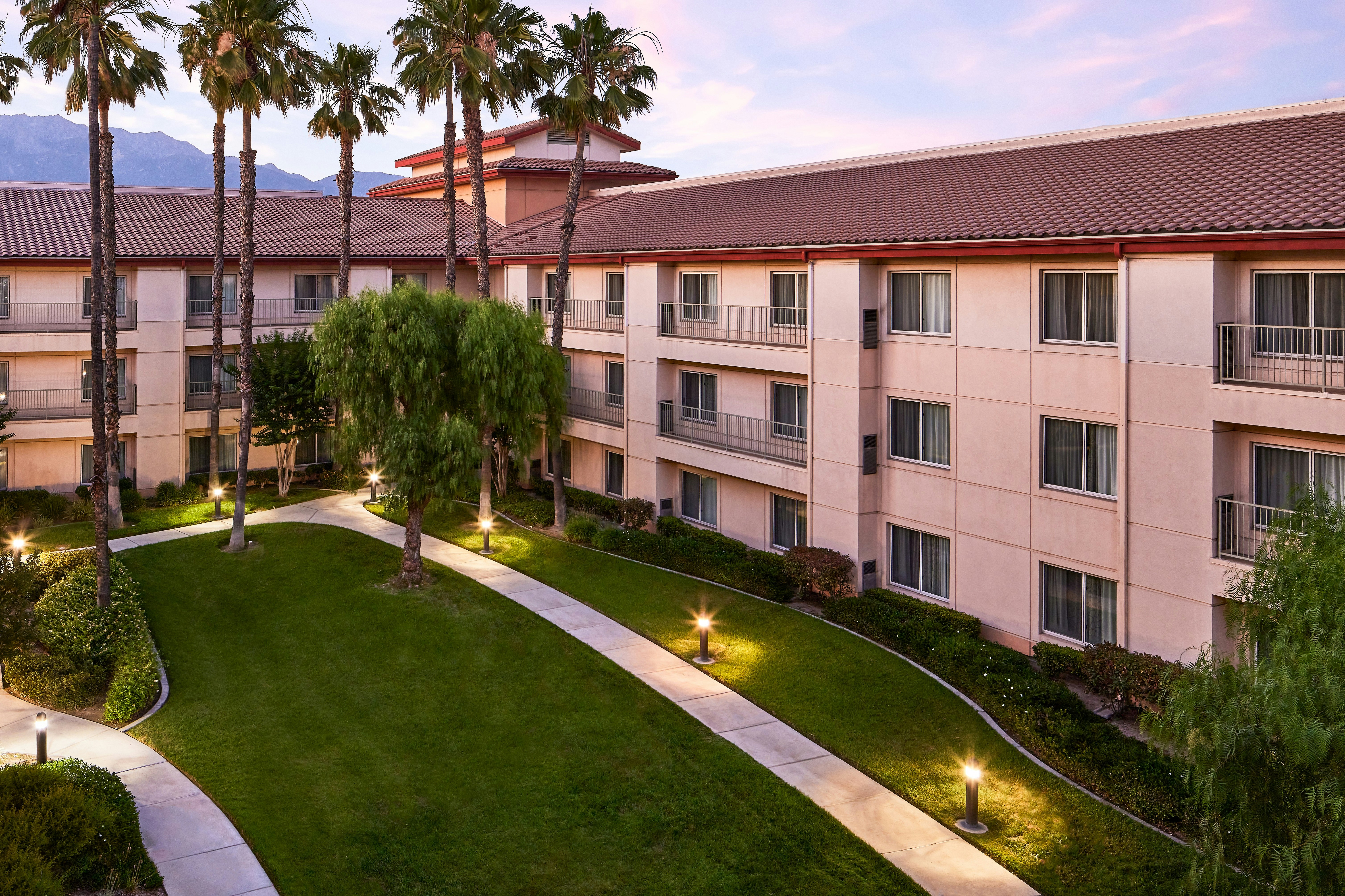 DoubleTree by Hilton Hotel Ontario Airport 60/62
