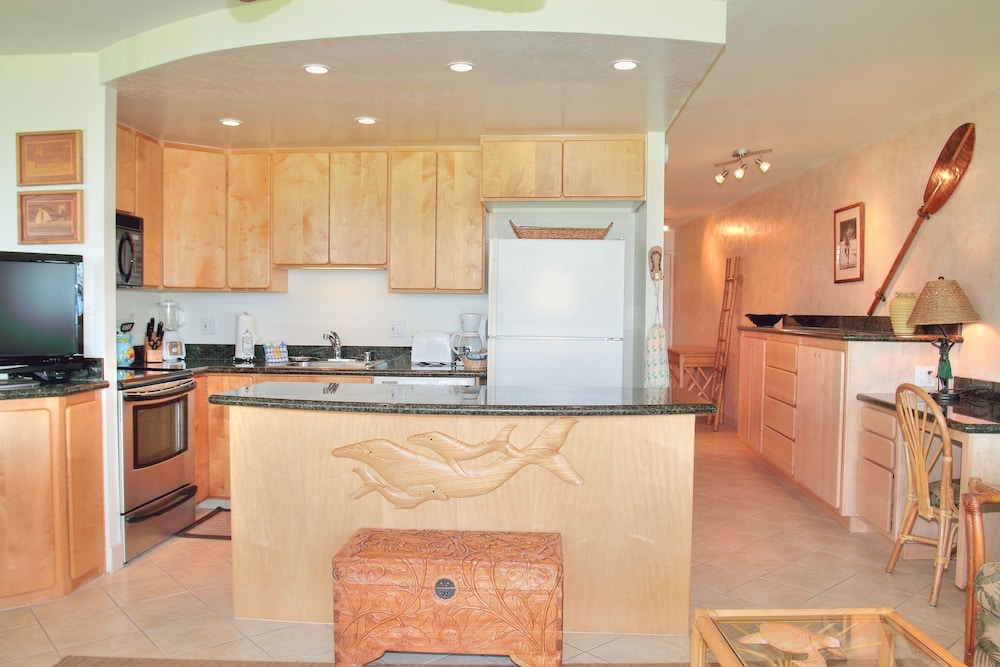 Kihei Surfside - Maui Condo &amp; Home 8/36
