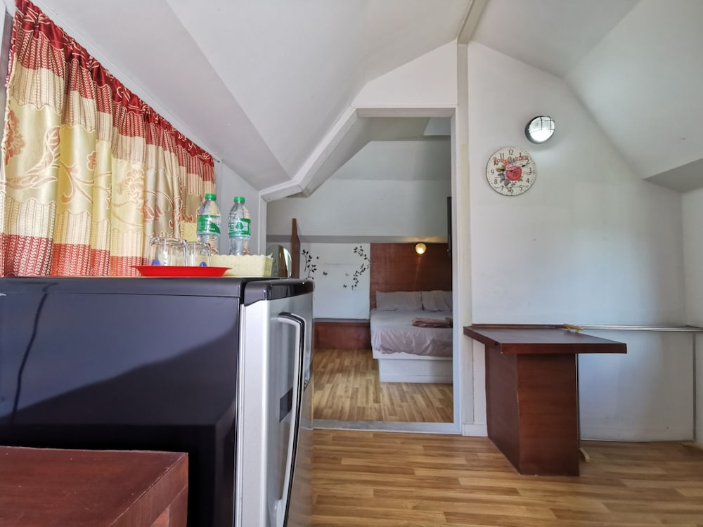 De Coco House Sriracha 14/25