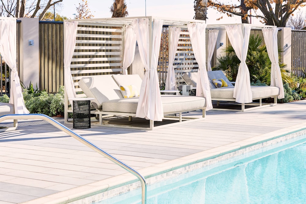 AC Hotel by Marriott Pleasanton in PLEASANTON - CA