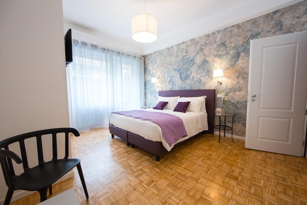 B & B Roma 474 10/20