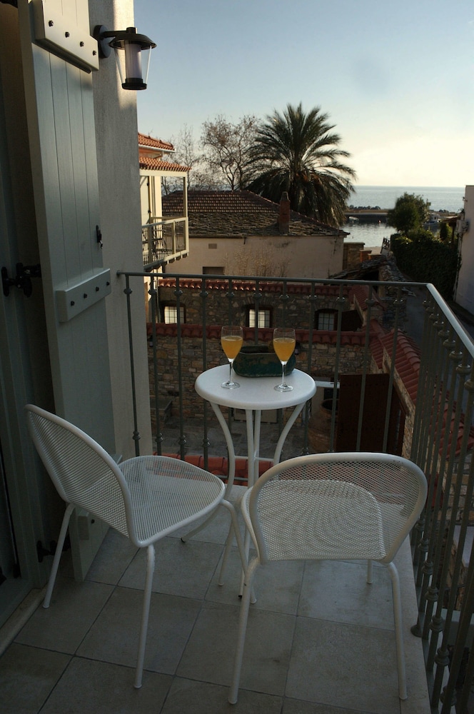 Chroma Pelion Villas 47/54