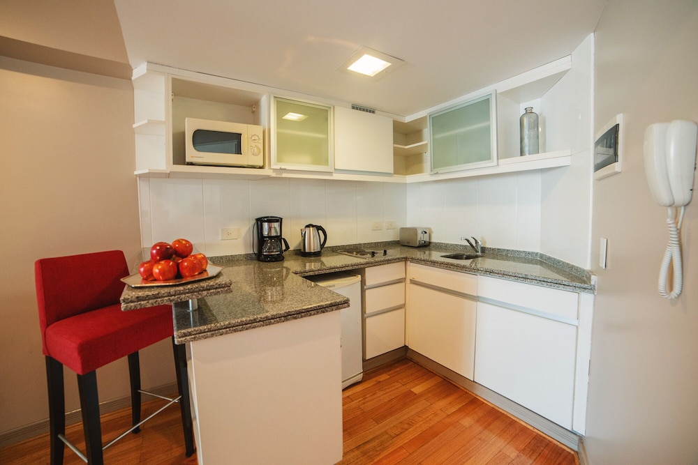 ARC Callao Studios & Suites 30/36