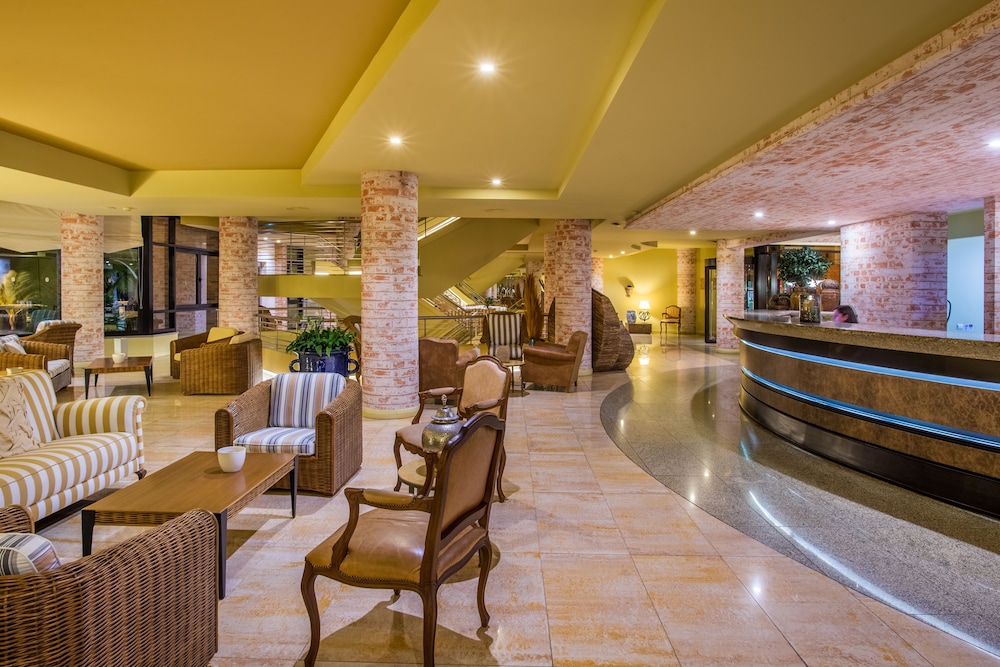 Calheta Beach by Savoy Signature 61/79