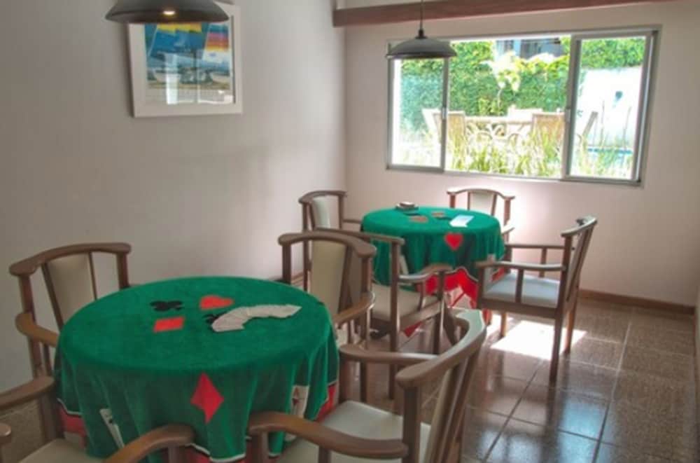 Hotel Gracher Praia 57/68