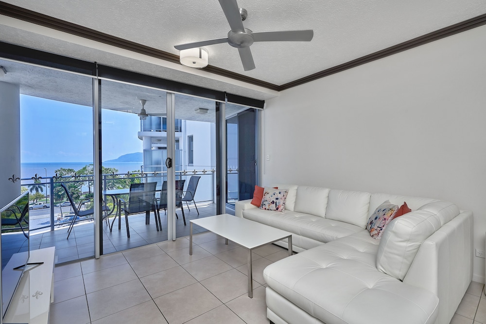 Vision Cairns Apartments 42/72