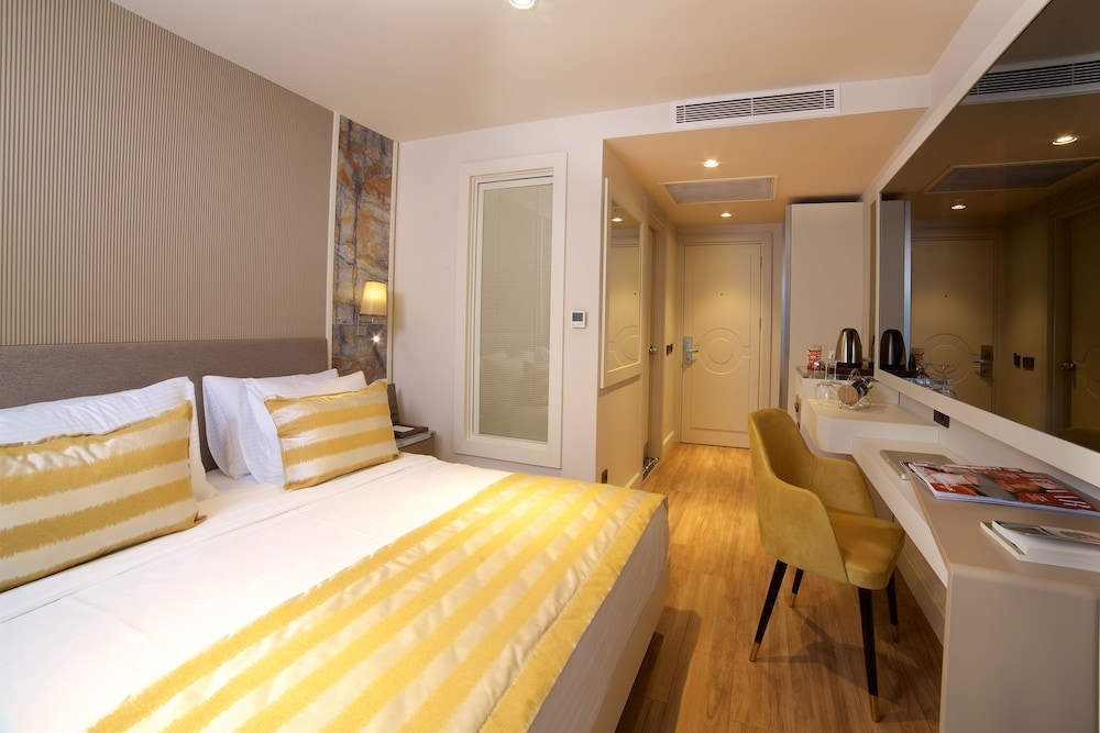 Icon Hotel Taksim 5/50