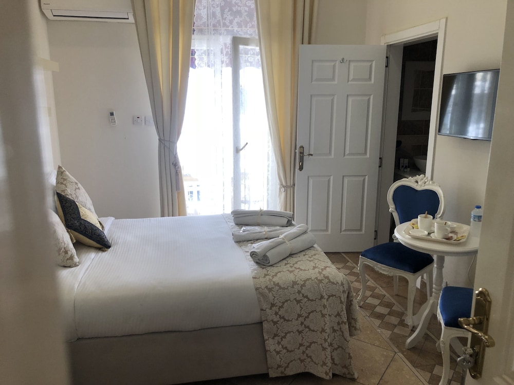 Lord's Residence Boutique Hotel 16/75