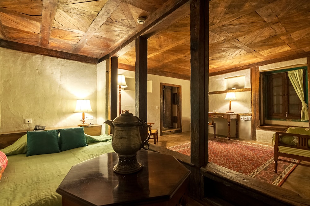Serena Khaplu Palace 28/47