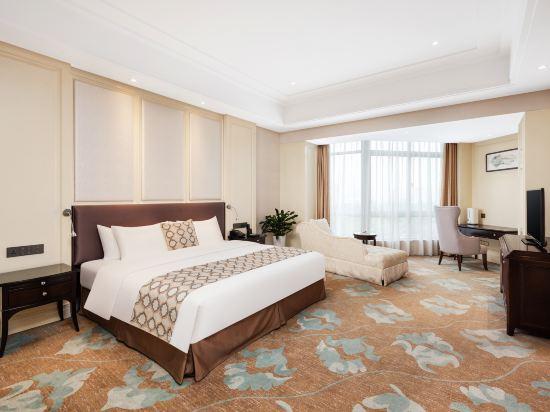 Anhui Hotel 9/24