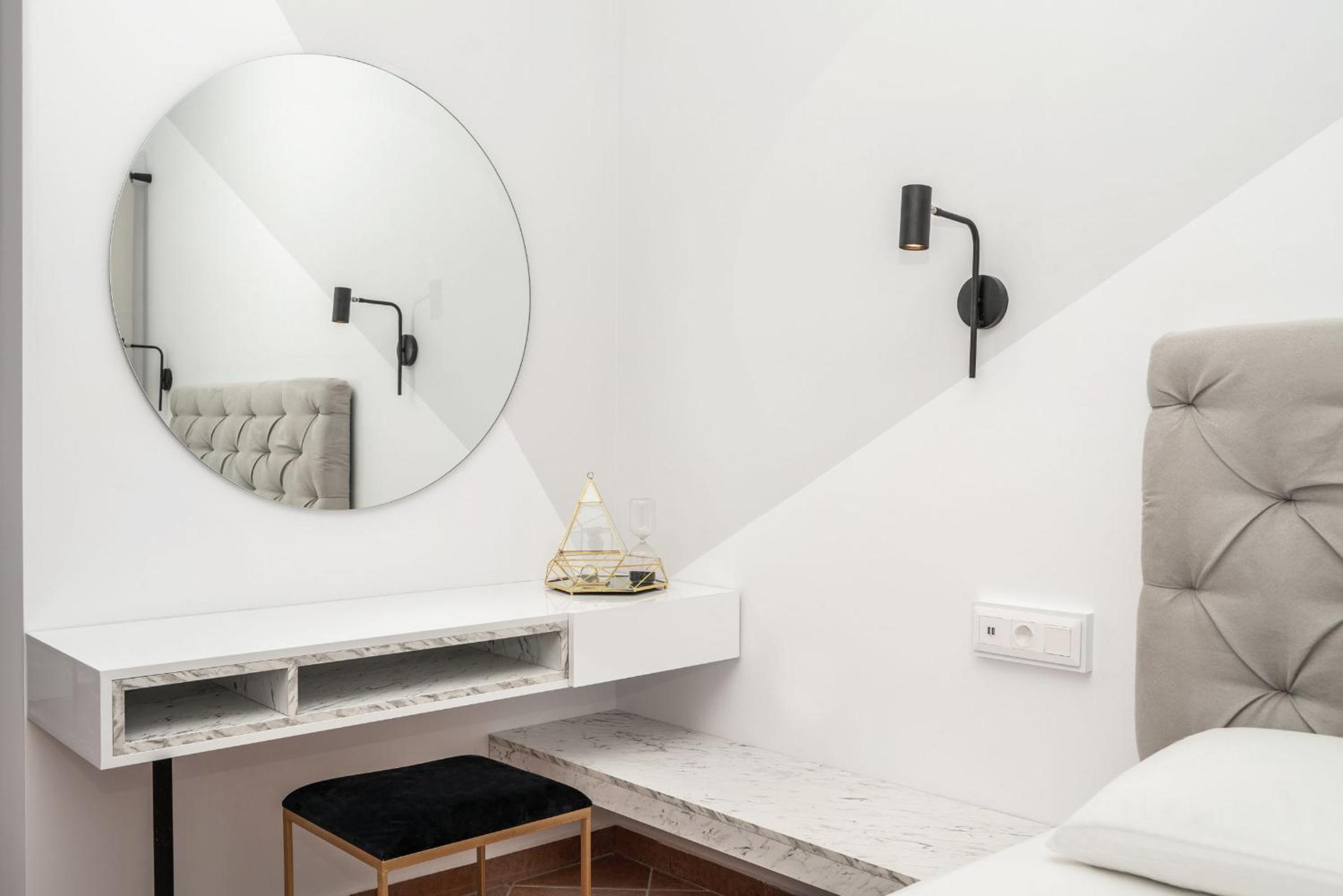 SAN GIOVANNI LUXURY STUDIOS 56/56