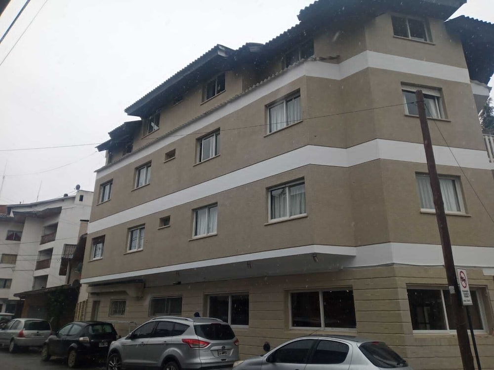 Trip Bariloche Select Hostel 6/52