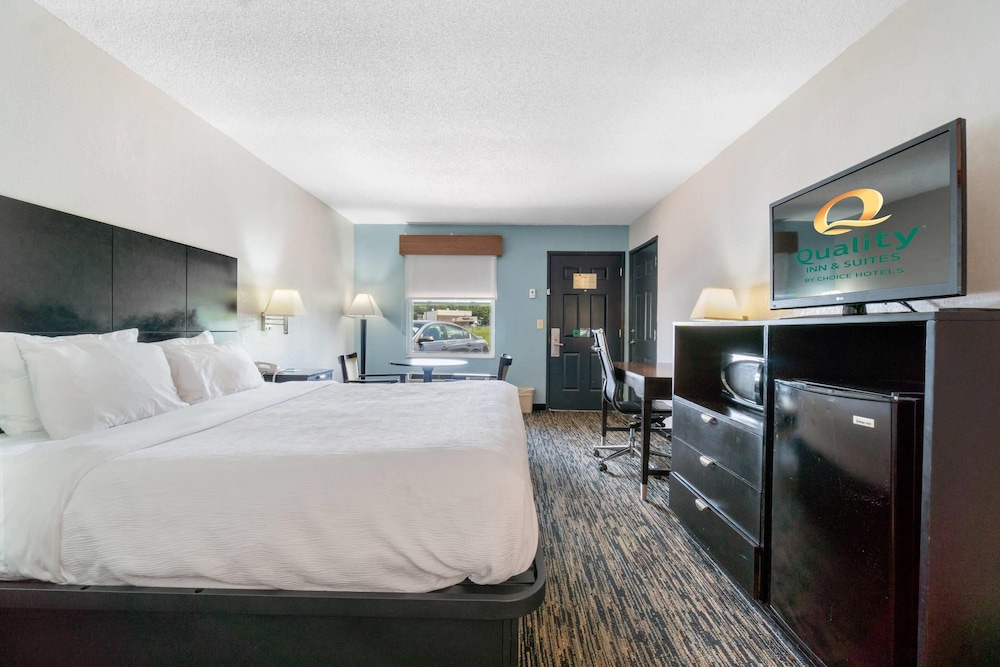 Standard, King Bed