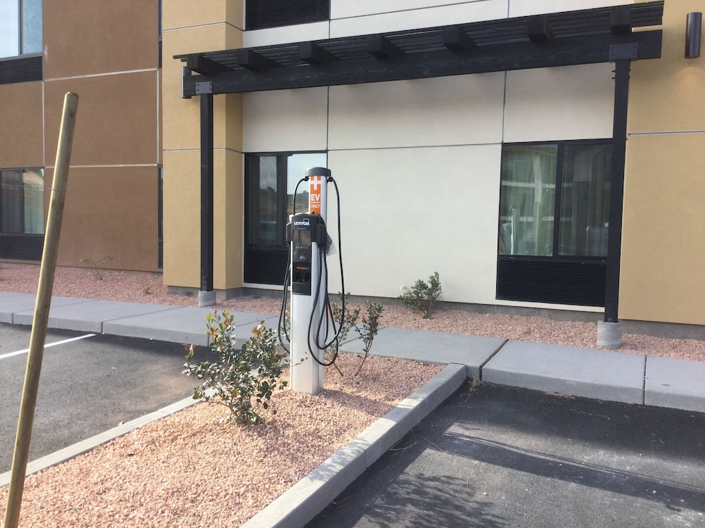 Garner Hotel Page - Lake Powell Area By IHG 1/75