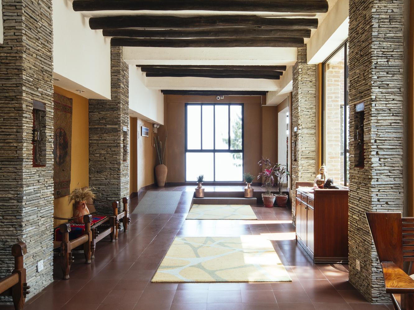 Club Himalaya by ACE Hotels 39/68