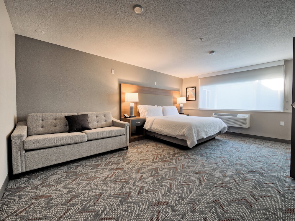 Candlewood Suites Tacoma Mall by IHG 12/57