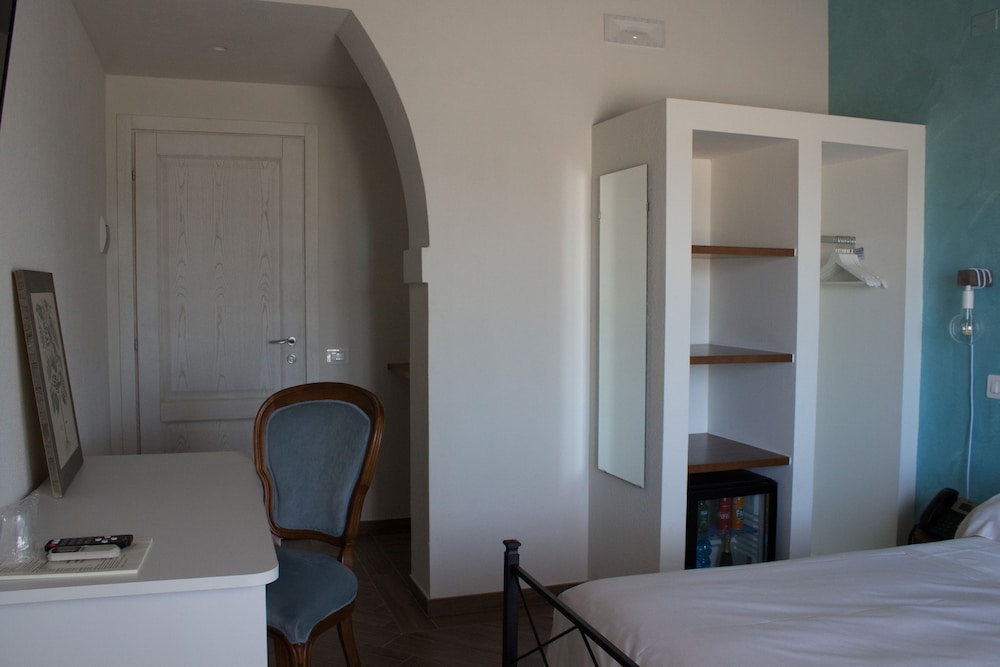 Fattoria L Olmetto 13/39