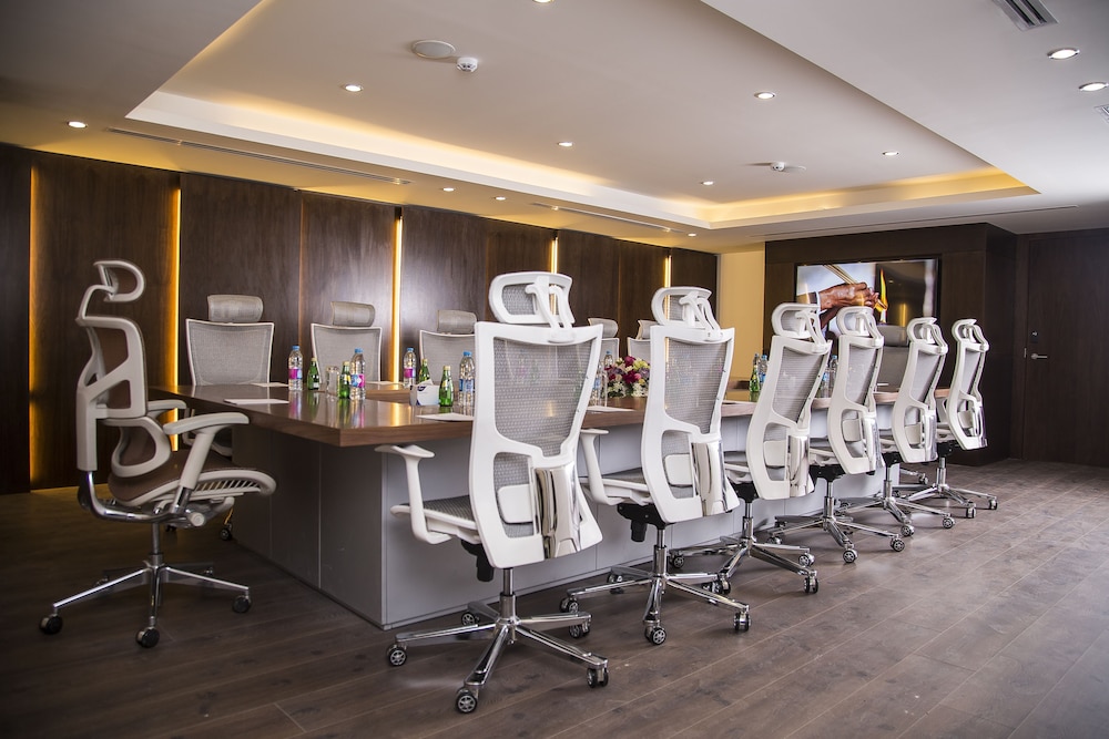 Sulaf Luxury Hotel 40/70