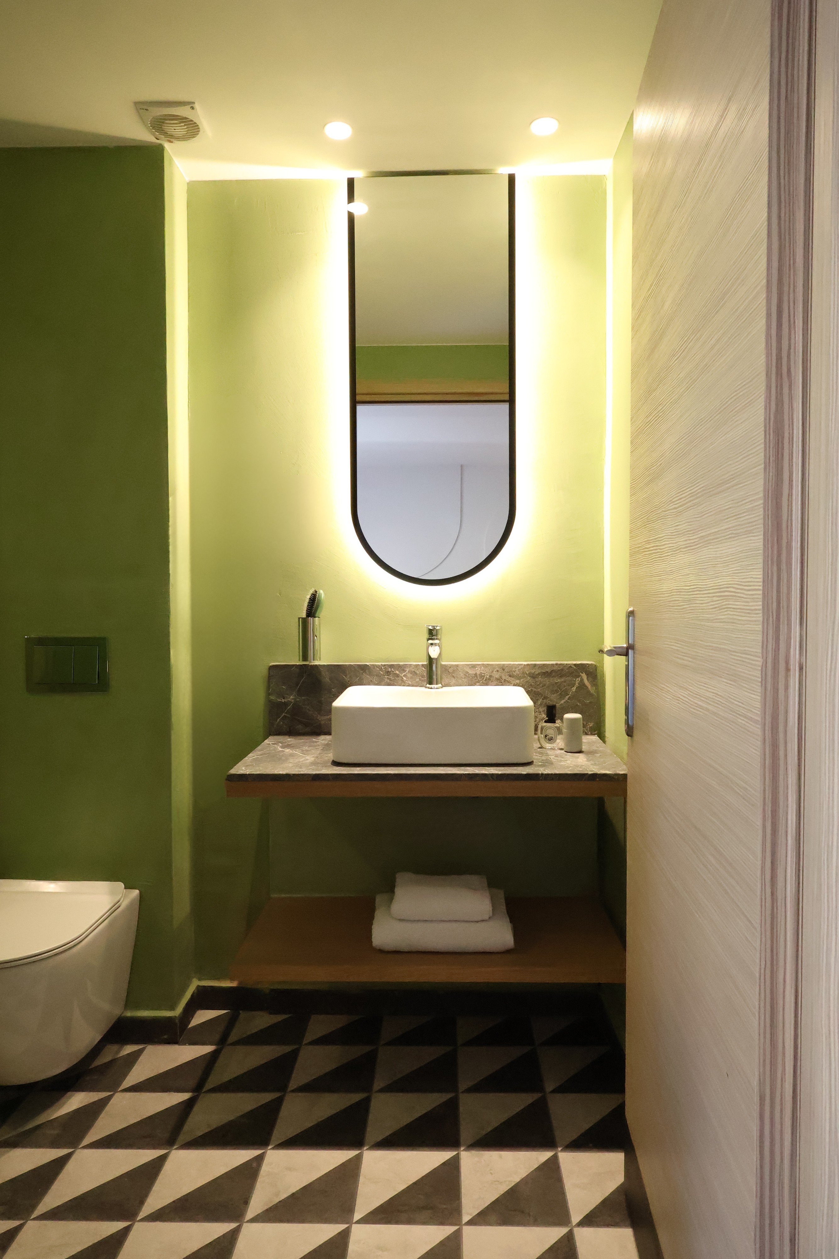 Room, Double Bed, Lateral Side Sea View، Mistral Bay Hotel 7/8