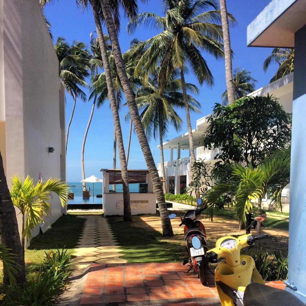 Surf4You Residence 24/50