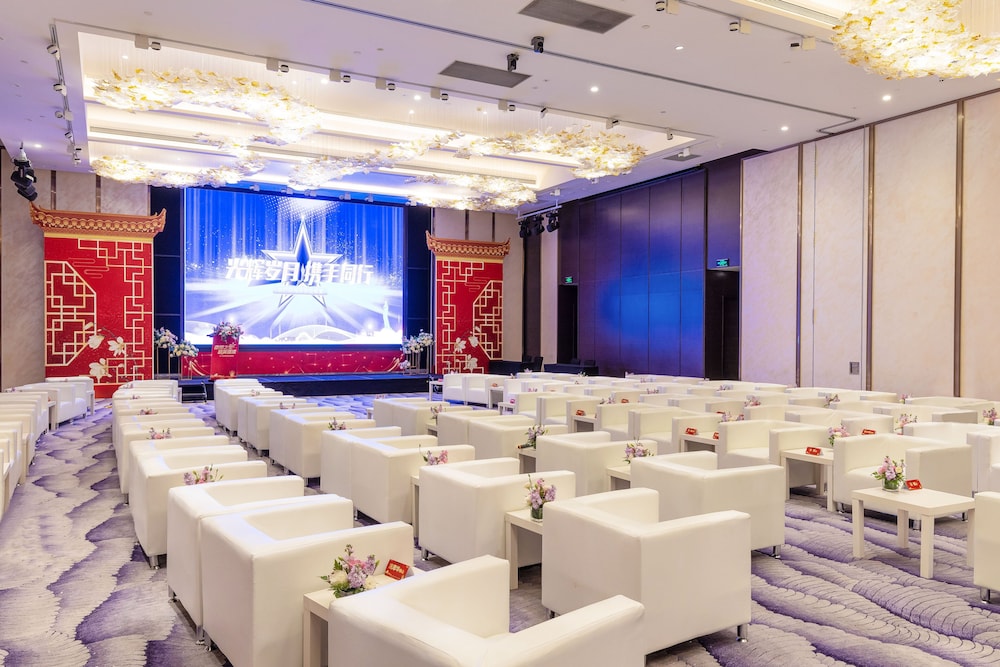 Angsana Zhuhai Phoenix Bay 42/50