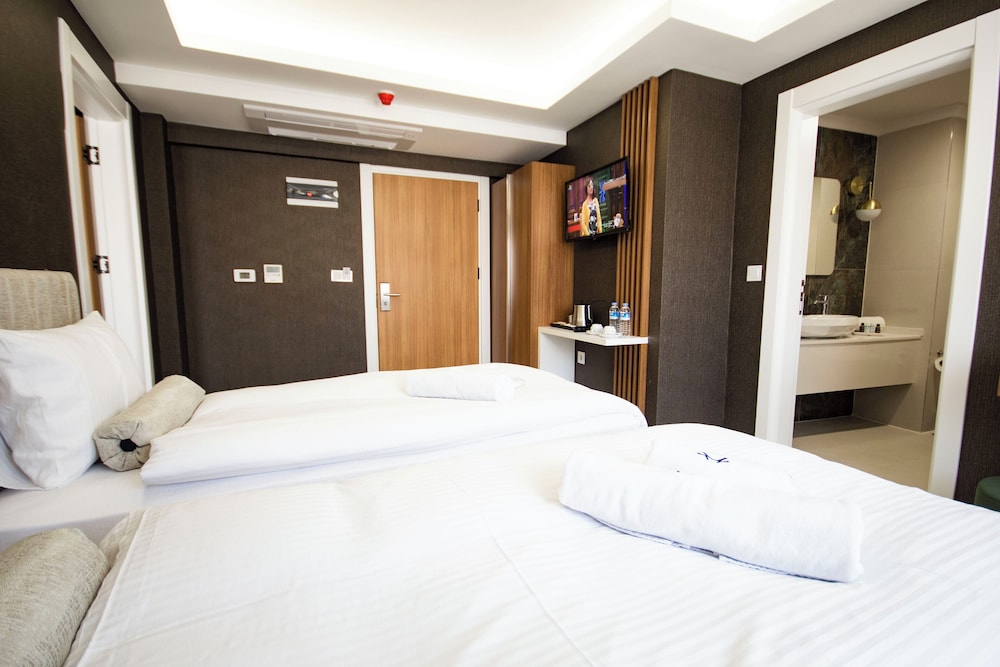 Kar Beyaz Hotel Bursa 8/18