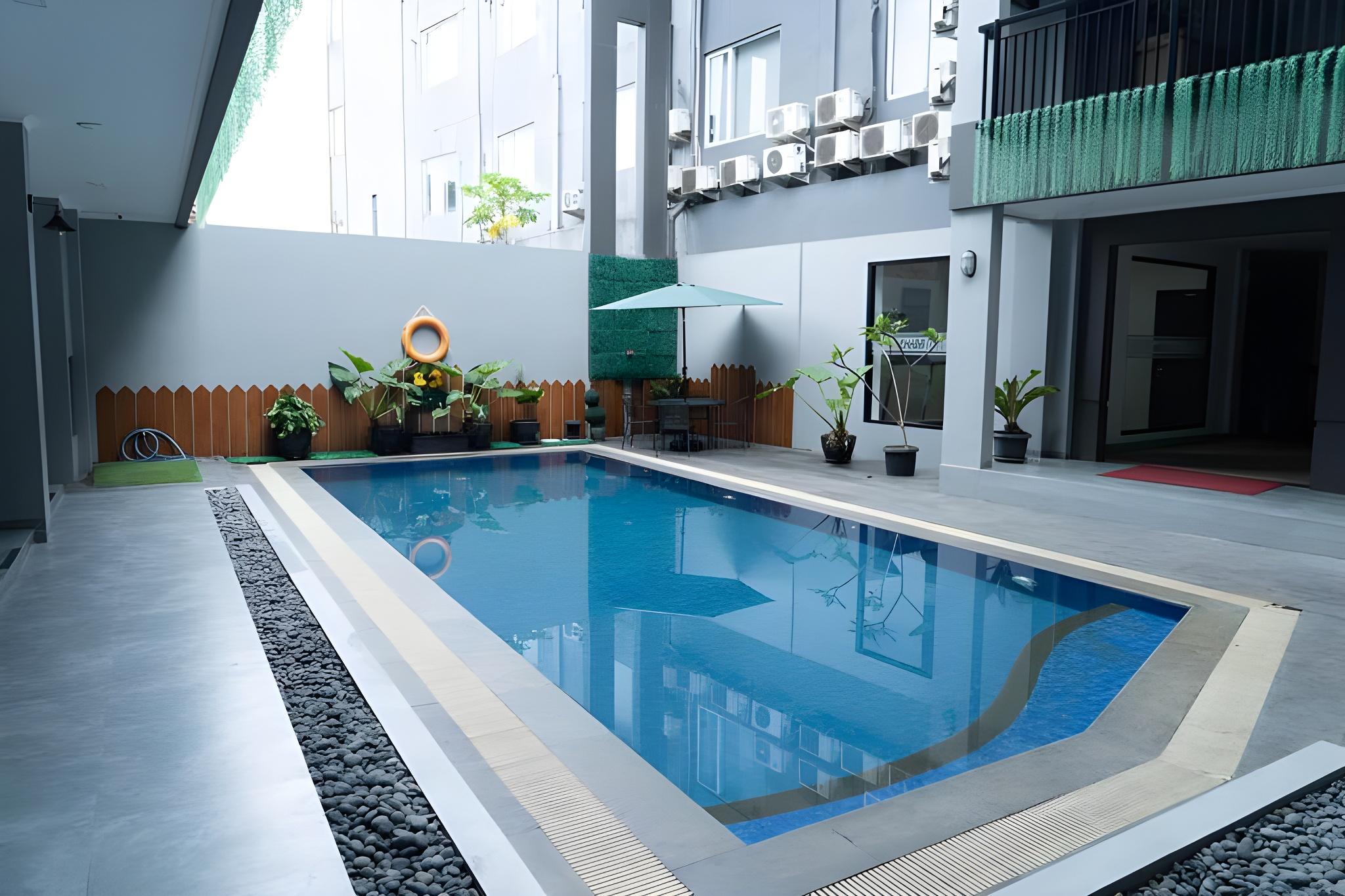 Fresh Hotel Sukabumi 23/35