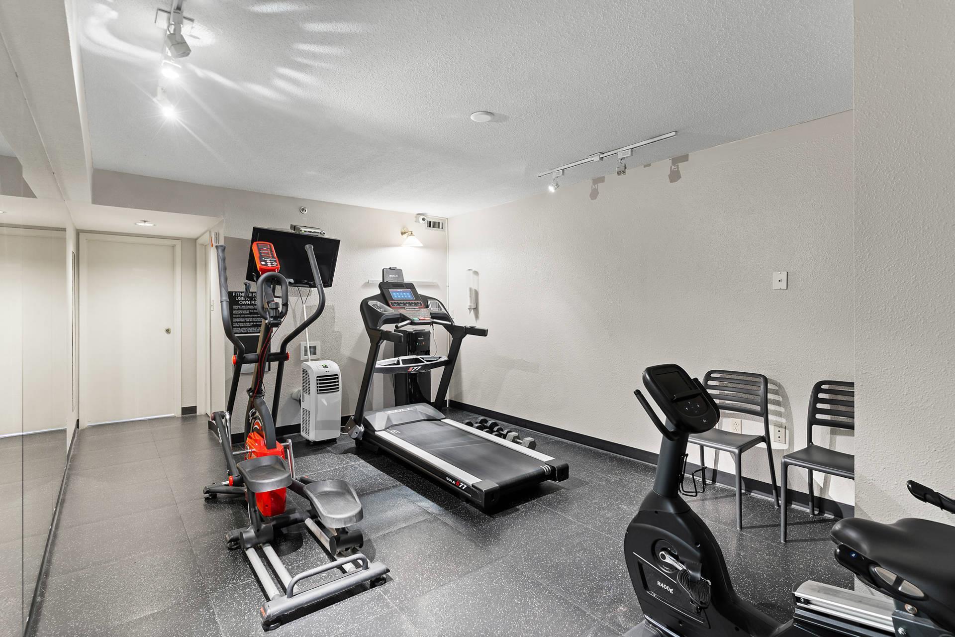 Country Inn Suites By Radisson Saskatoon Sk 11/29