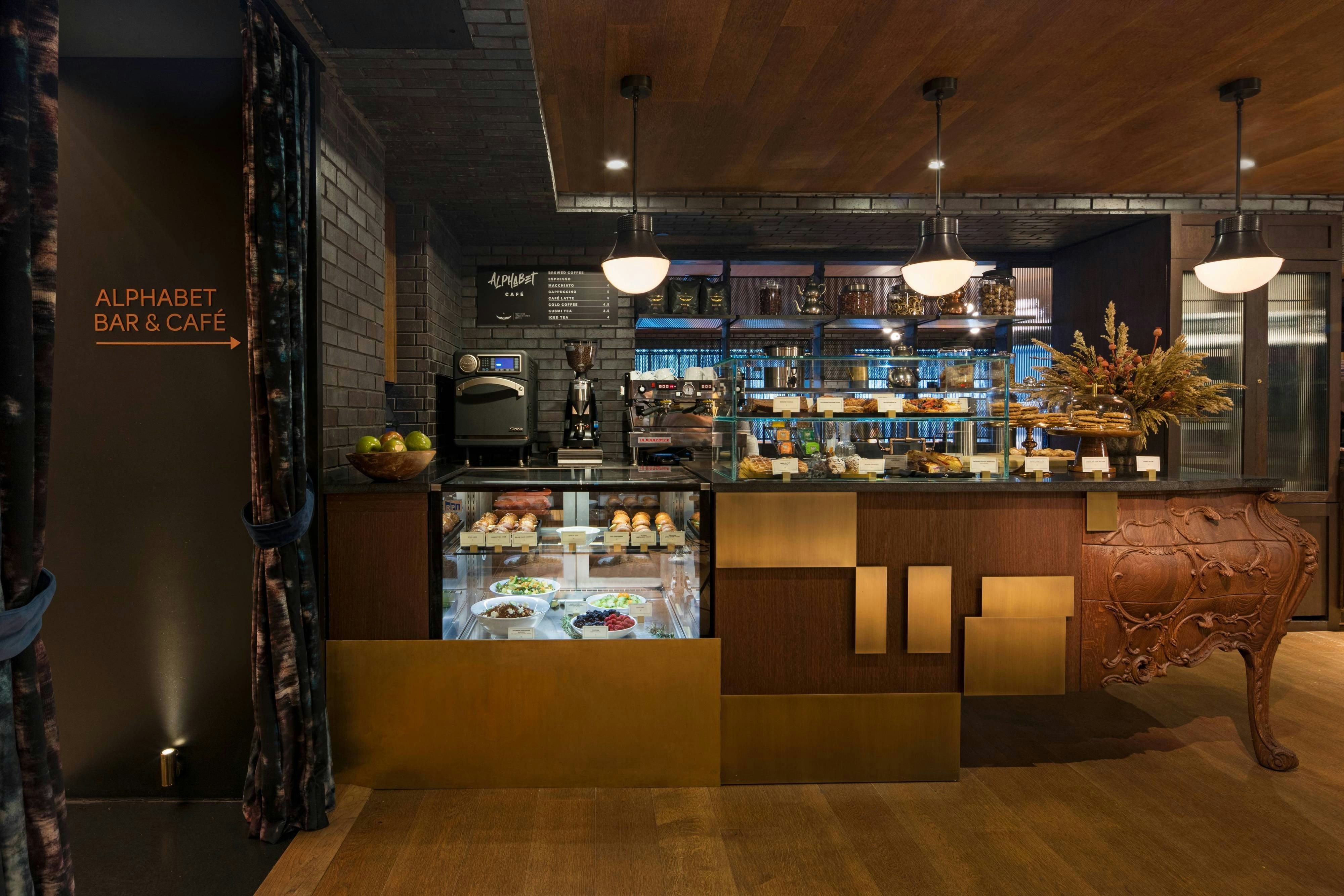 Moxy NYC East Village 20/33