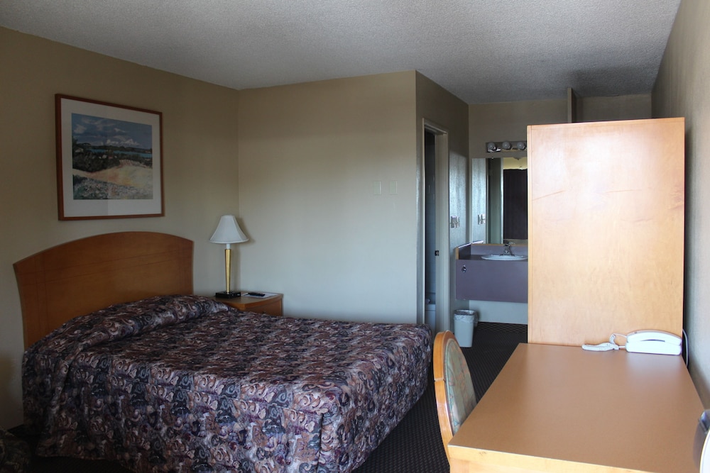 Cedars Inn Lewiston 7/27