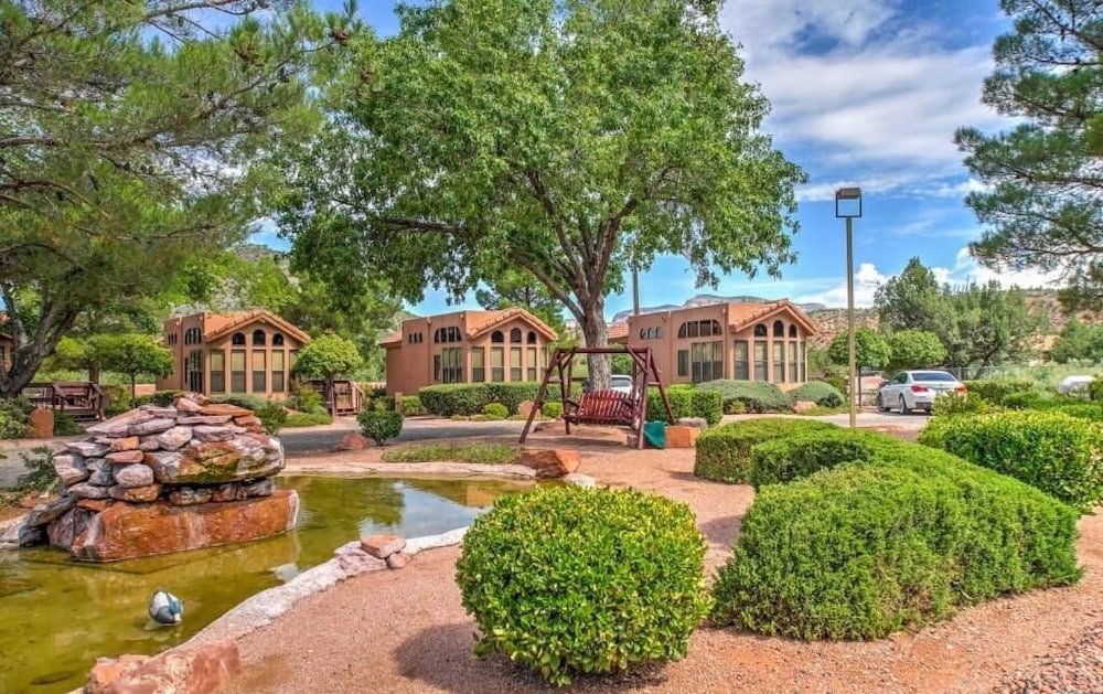 Sedona Pines Resort 71/76
