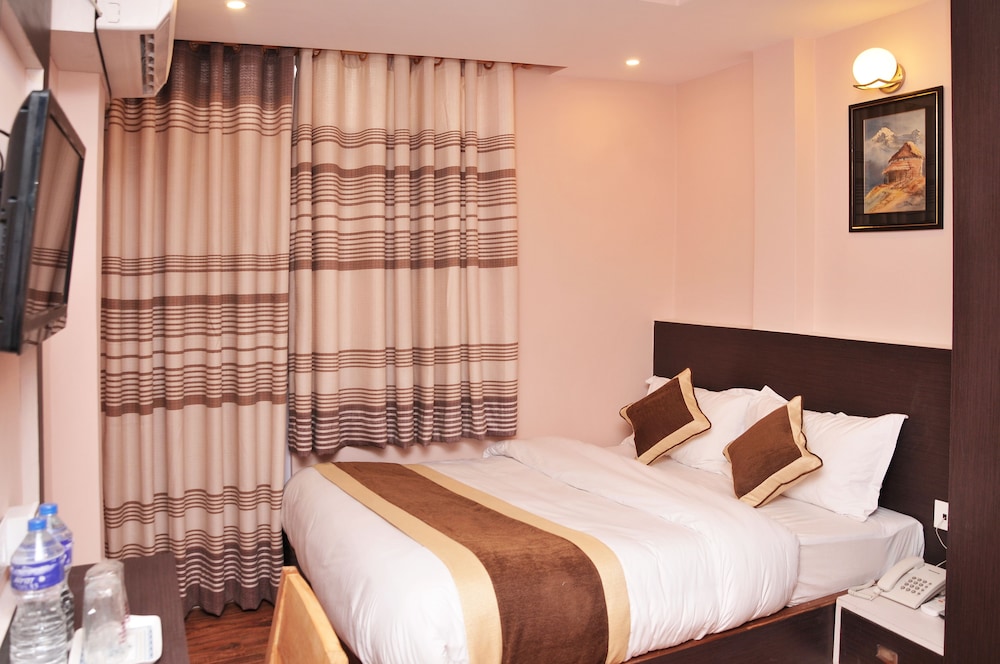 DELUXE, SINGLE, SINGLE BED