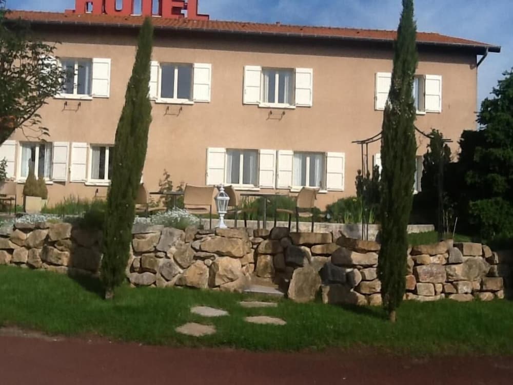 Hotel Des Grands Vins 57/62