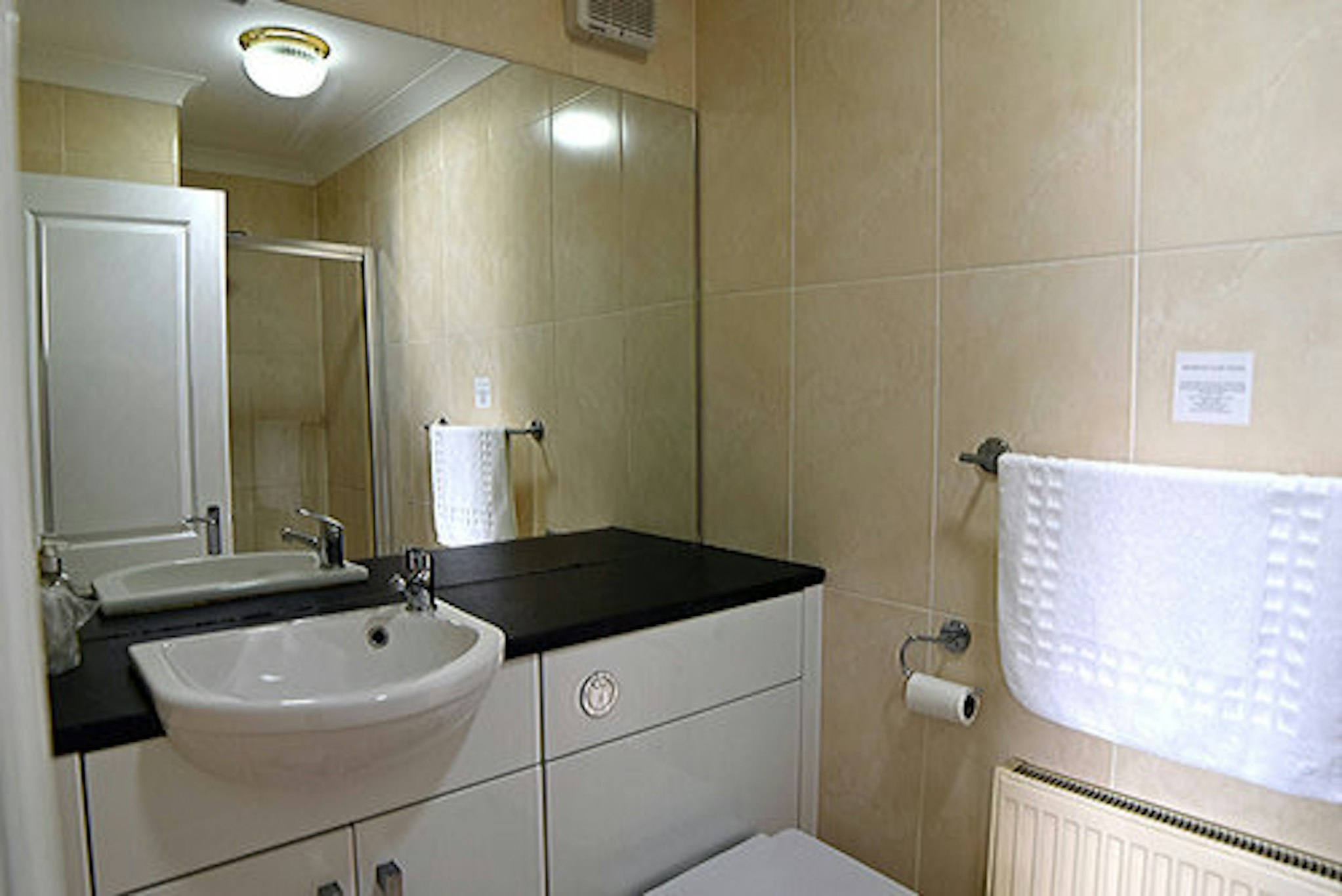 Dovedale Hotel and Restaurant 19/22