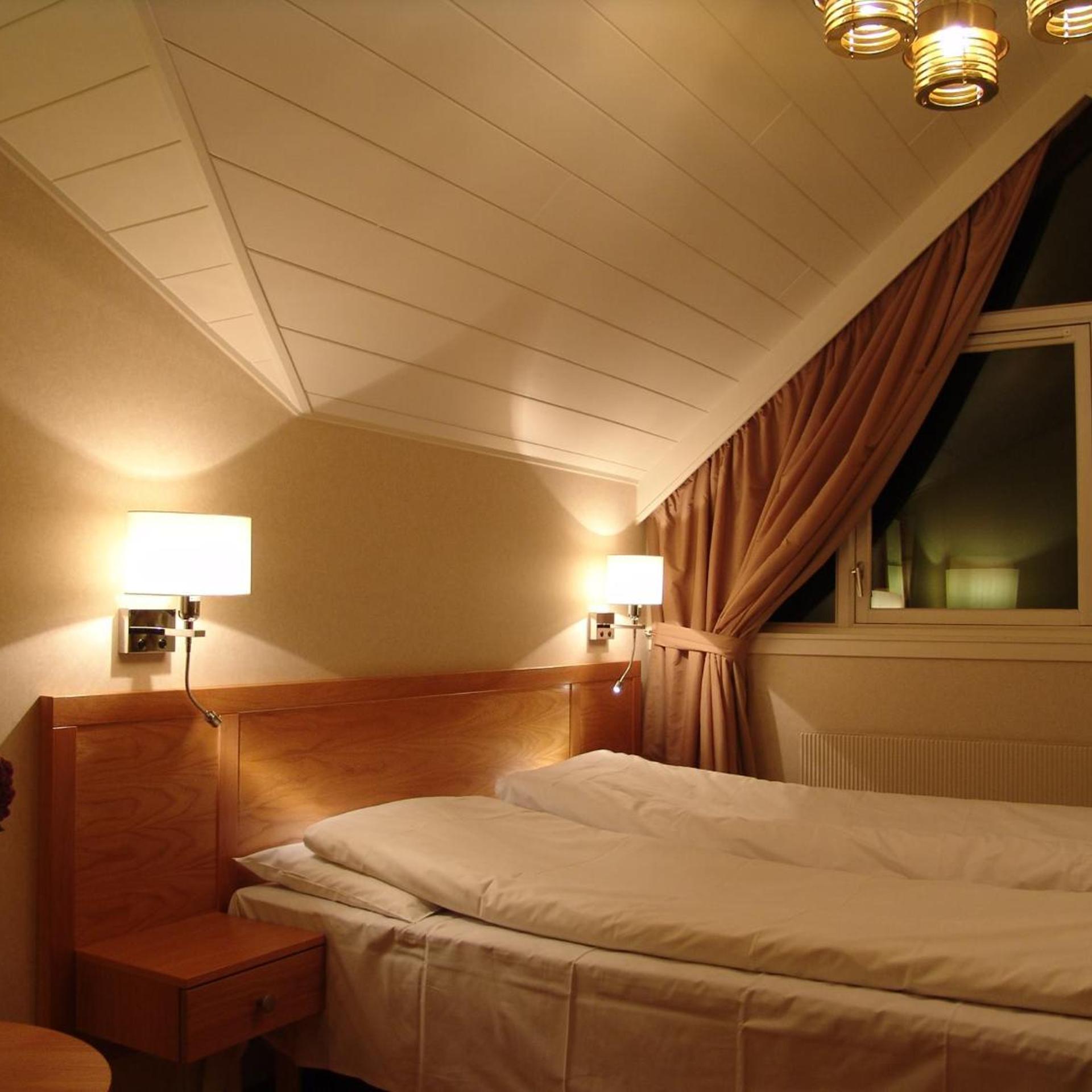 Alver Hotel 11/50