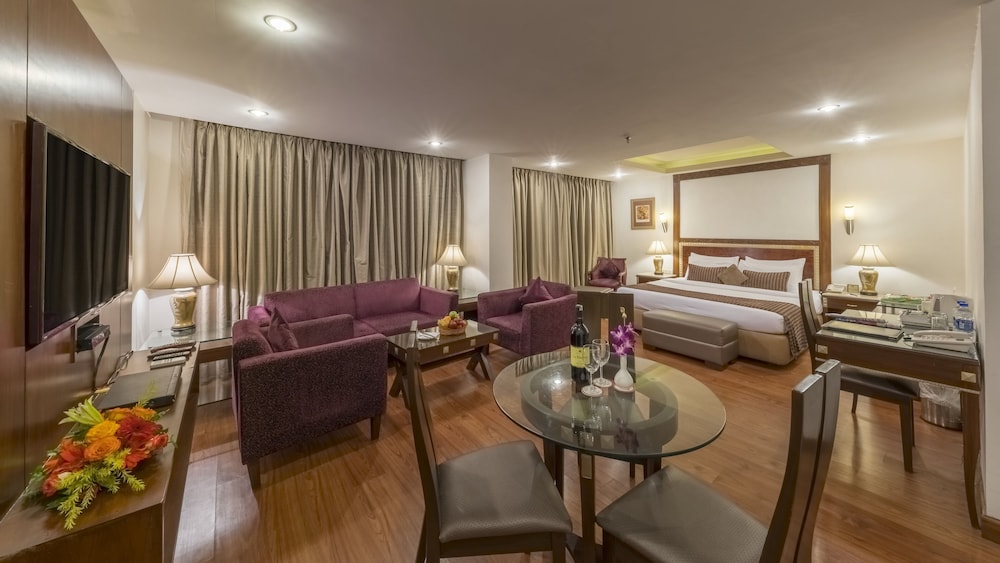 The Hhi Bhubaneswar 23/31