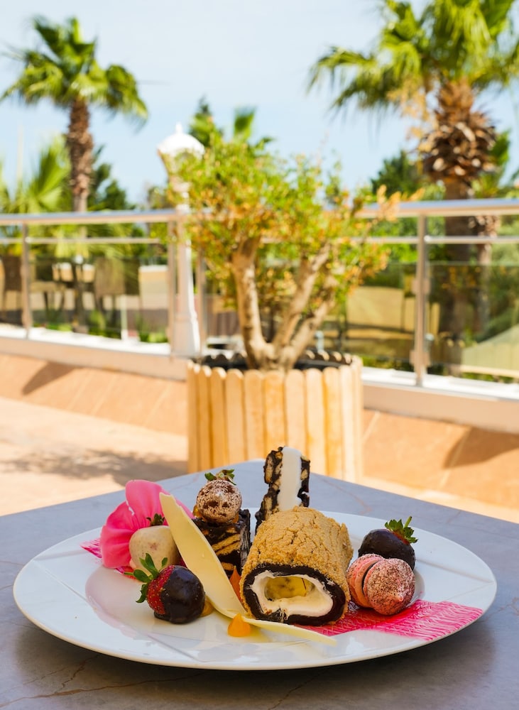 Garden of Sun Hotel 26/50