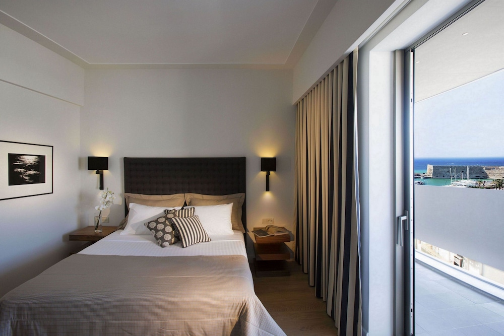 Business, Double Bed, Urban View