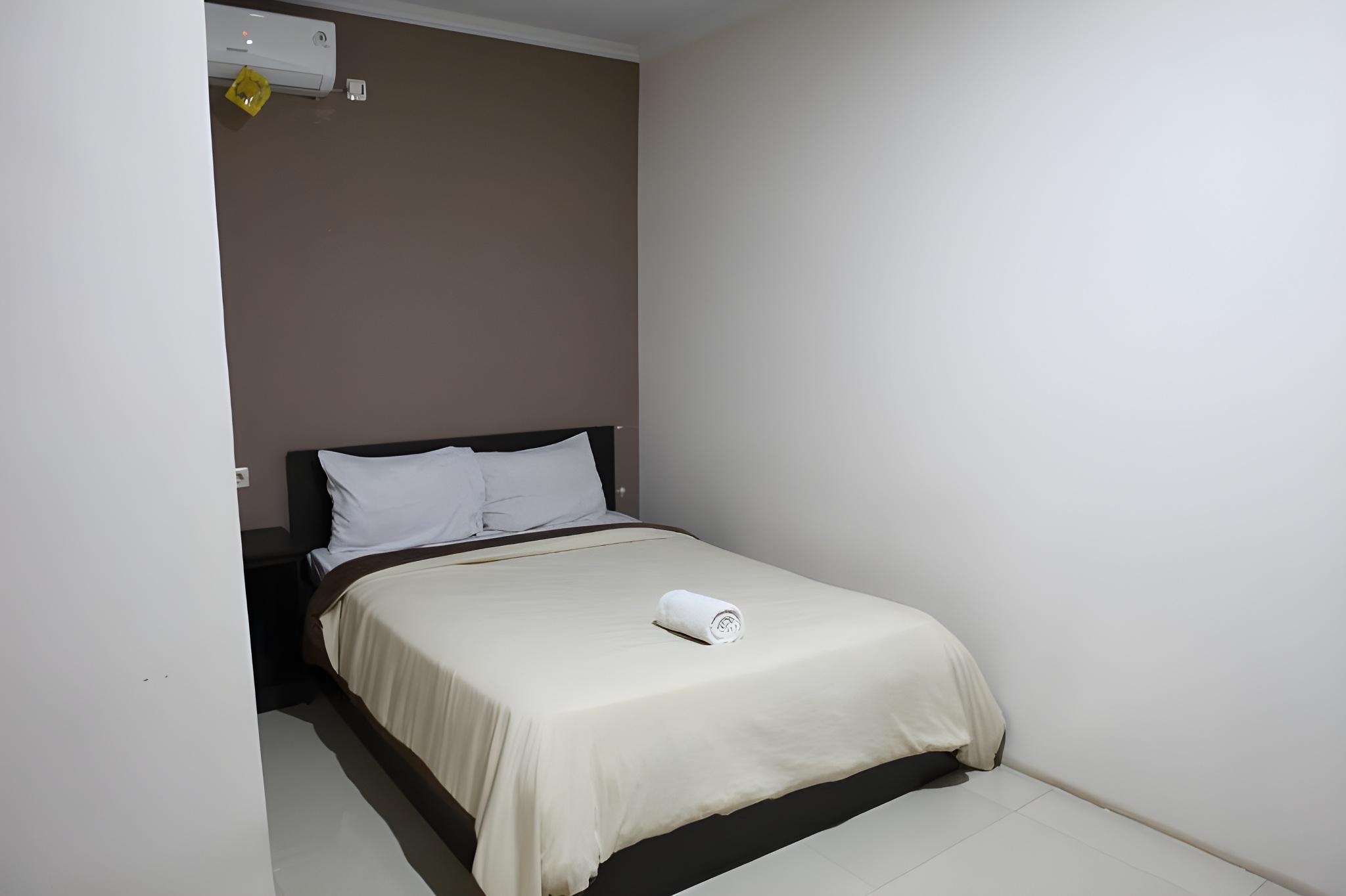 Room, Single