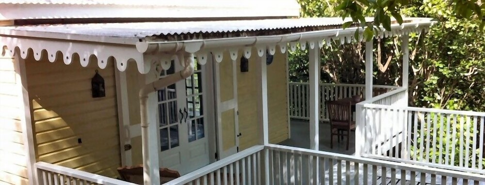 Galley Bay Cottages 1/50