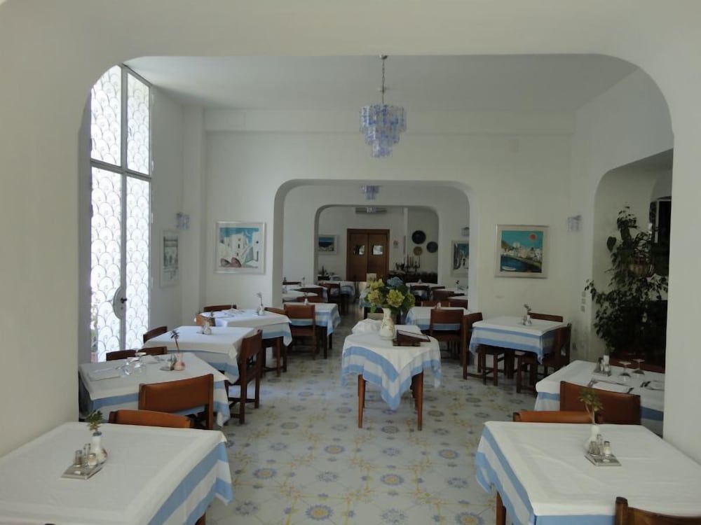 Hotel Candia 48/58