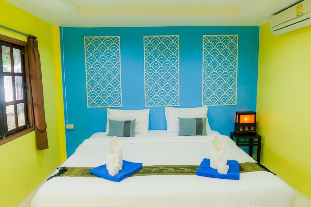 Sea Sand Sun Resort 12/64