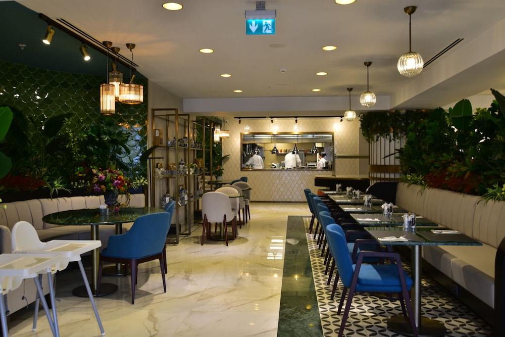 Sura Luxury Milion Hotel & Spa 55/76