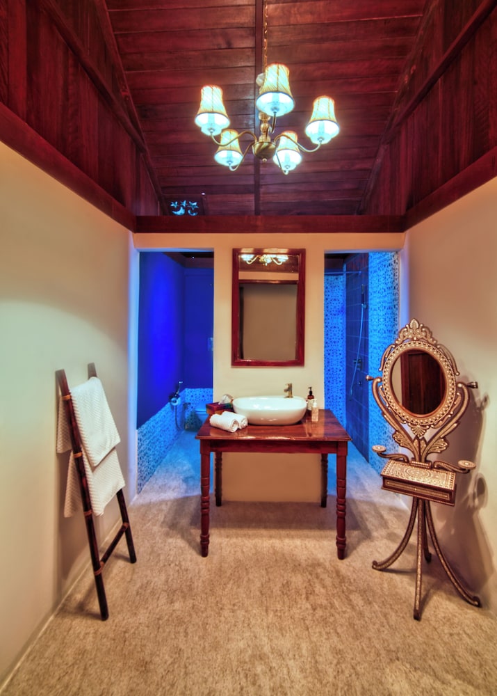Munjoh Ocean Resort 60/72