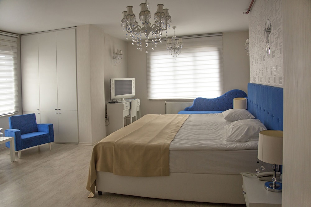 Airport Residence Kurtkoy 15/50