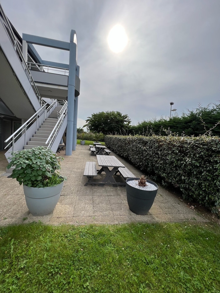 Fasthotel Roissy Saint Witz 45/50